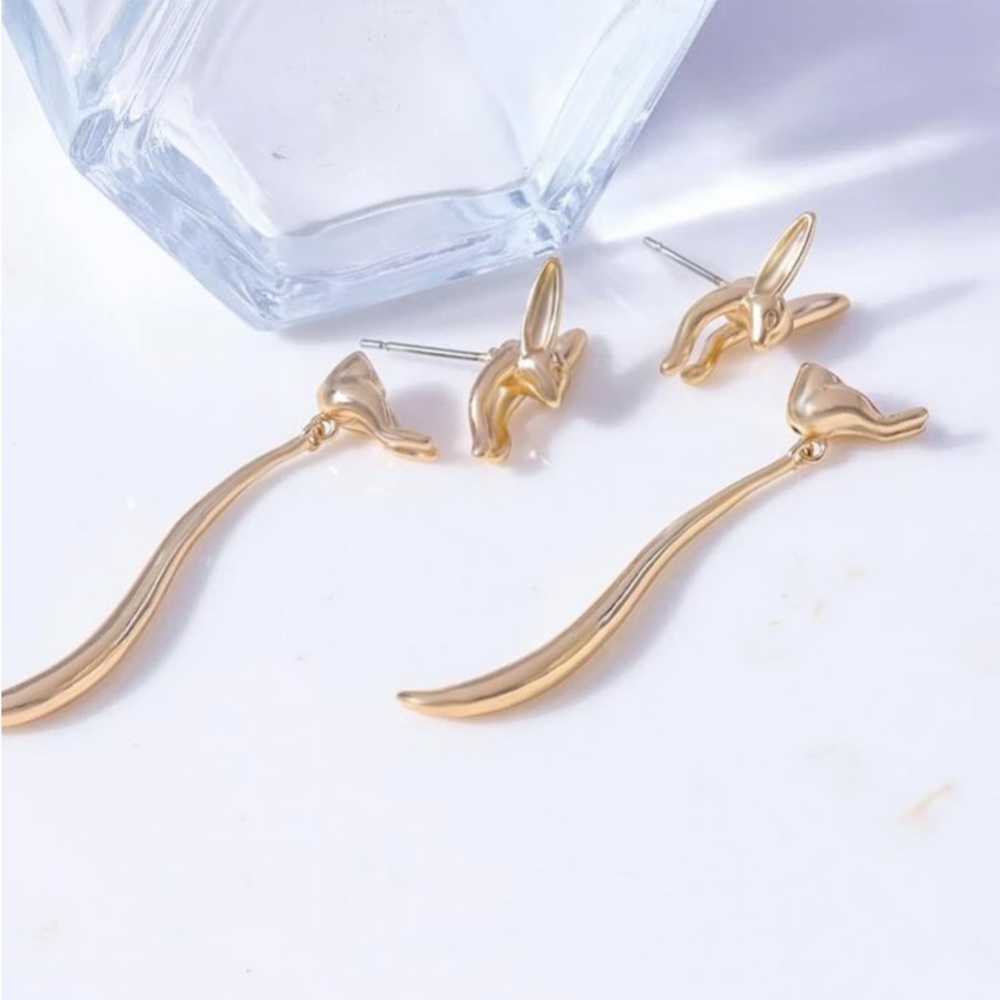 Foxy 🦊 Fun & Unique Gold Ear Jacket Earrings - Picture 3 of 9